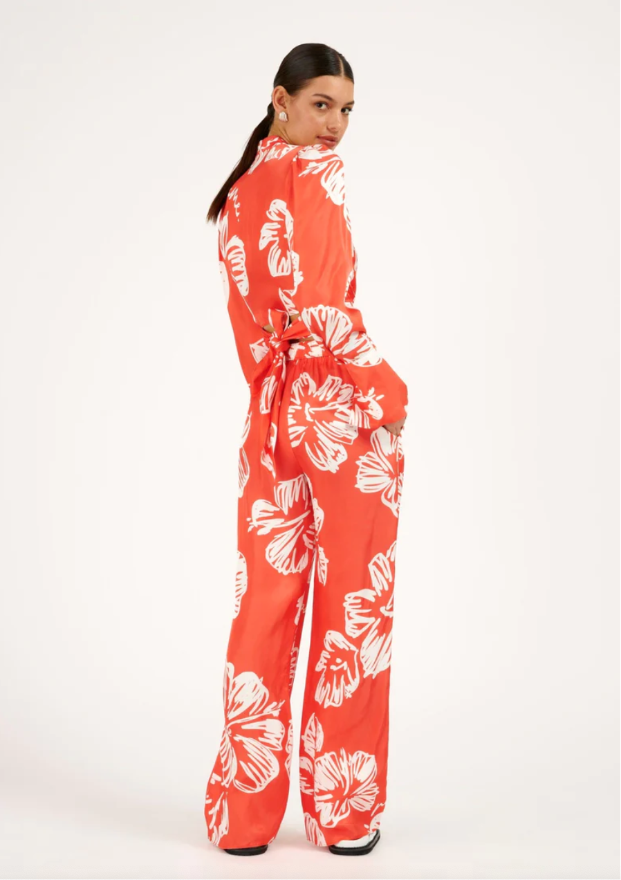 Roame Ascend Pant Hibiscus