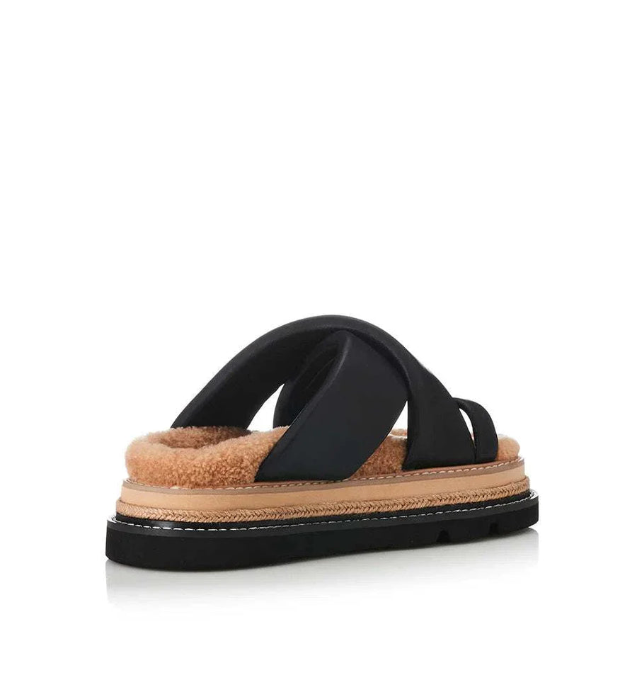 Alias Mae Venga Black Leather Shearling